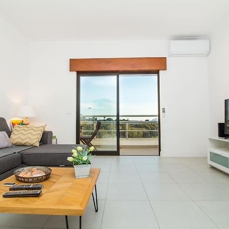 Central Apartment - Pool And Sea View & Albufeira Center エクステリア 写真