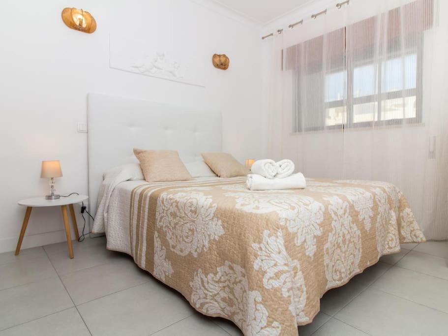 Central Apartment - Pool And Sea View & Albufeira Center エクステリア 写真